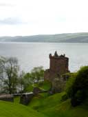 Urquhart Castle ƃlX